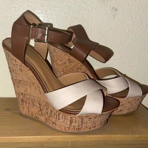 Cork bottom wedges